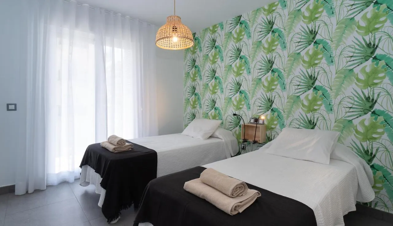 Sur Suites La Dorada Fuengirola 3*,